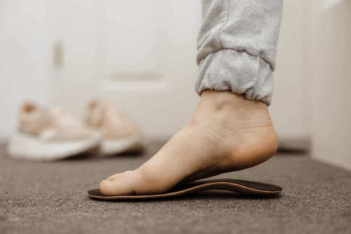 捻挫後の後遺症、痛みは滑走性を高める